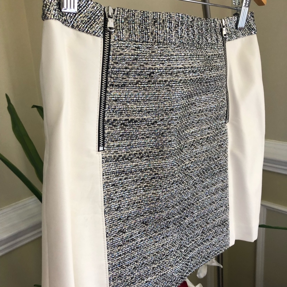 CLUB MONACO Glitter White Leather Mini Skirt, sz 0 - Picture 3 of 8